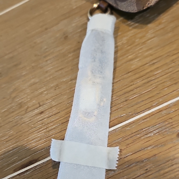 Coach Brown Signature Sunglass Case - Picture 6 of 6